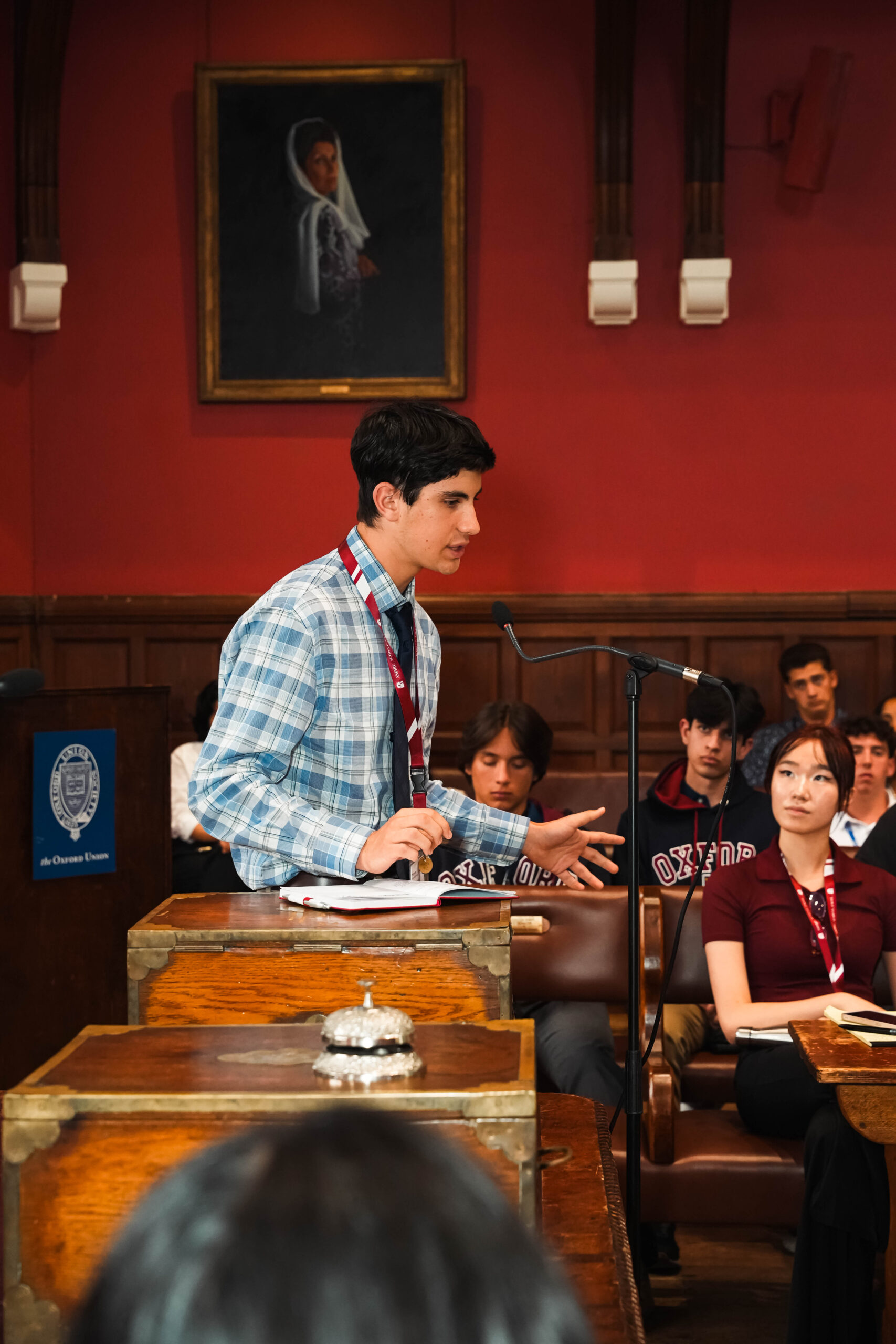 Debate at Oxford Union by OSP students