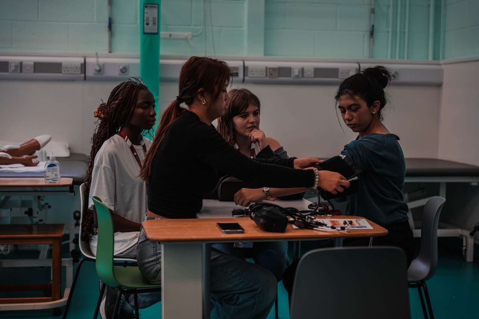 Students at Oxford Medicine Summer School